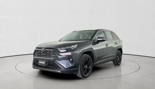 Toyota • RAV4