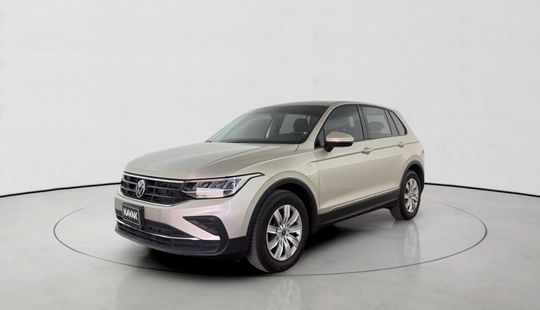 Volkswagen • Tiguan