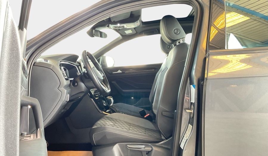 Volkswagen T-roc 1.4 TSI R-LINE Suv 2024