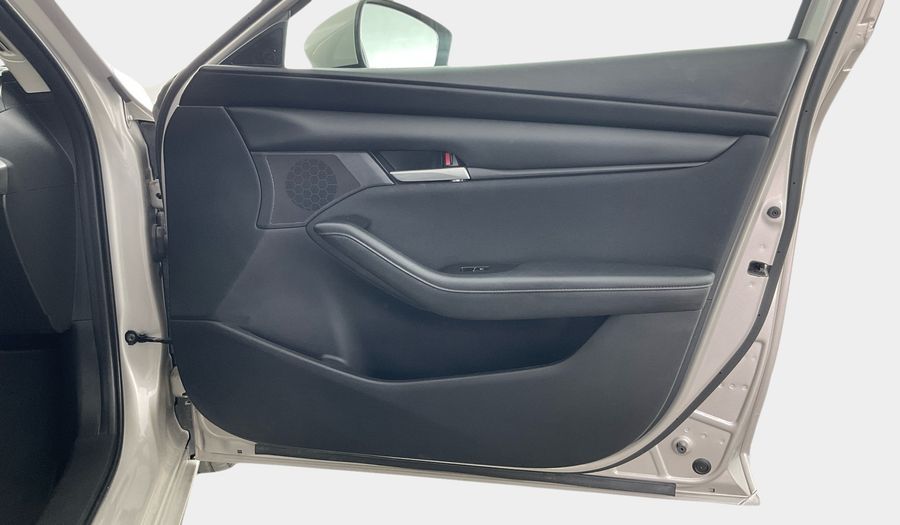 Mazda 3 2.0 SELECT AUTO Sedan 2025