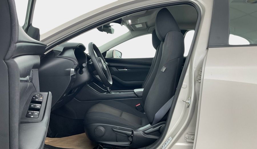 Mazda 3 2.0 SELECT AUTO Sedan 2025