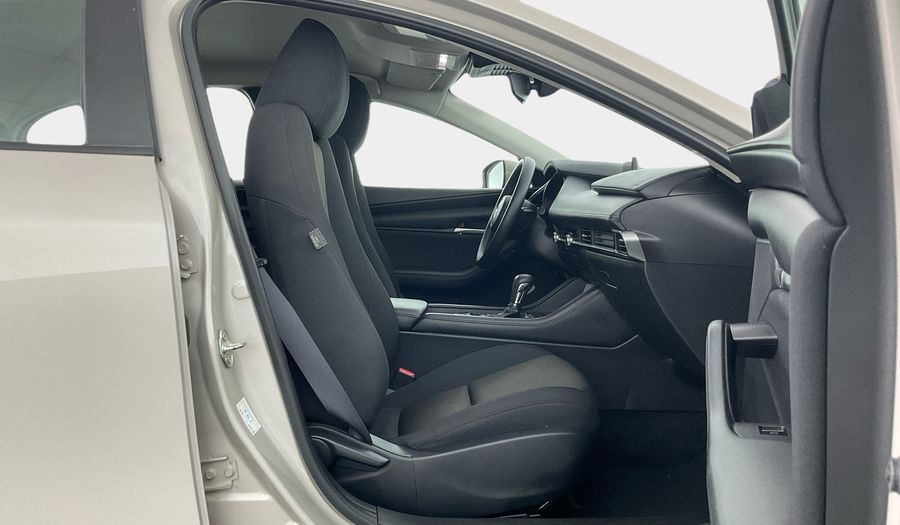 Mazda 3 2.0 SELECT AUTO Sedan 2025