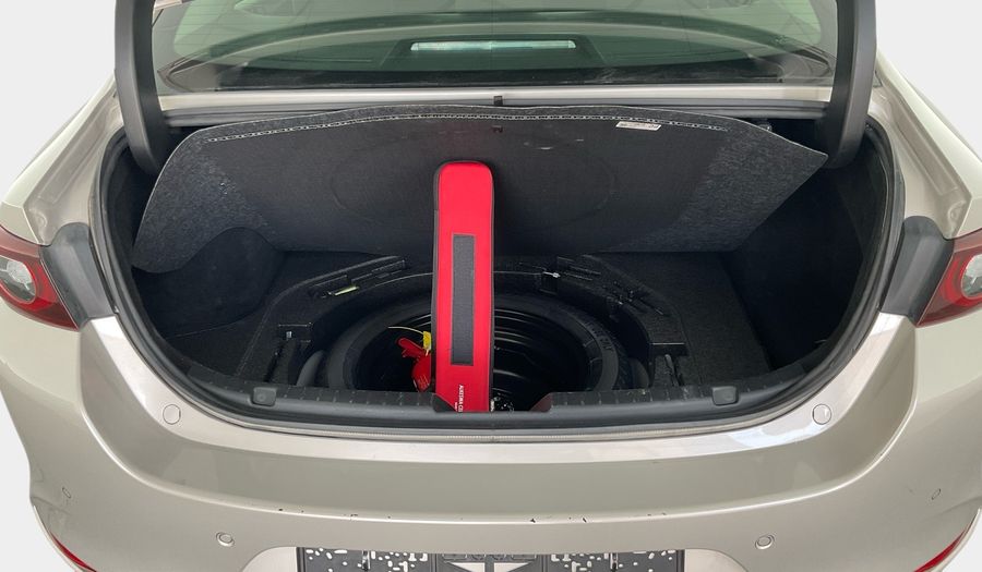 Mazda 3 2.0 SELECT AUTO Sedan 2025