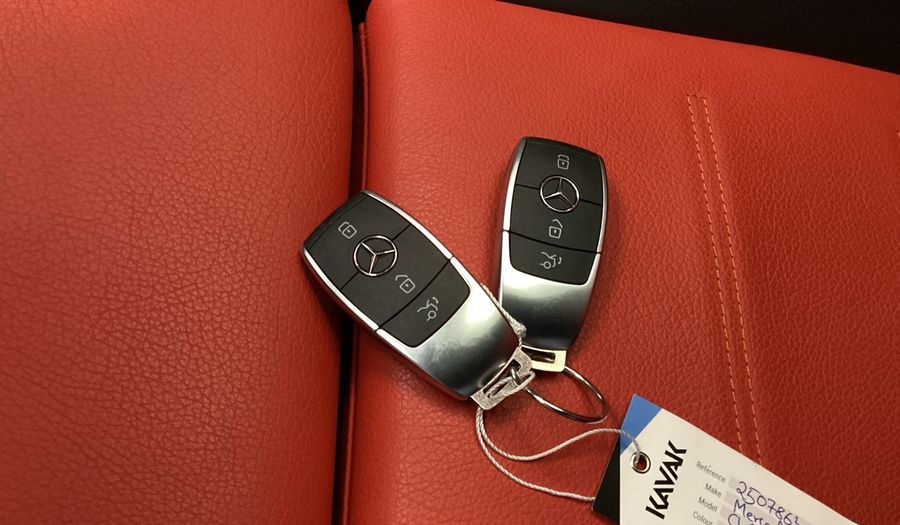 Mercedes Benz Cla-class 2.0 CLA 250 MHEV DCT 4MATIC Sedan 2025