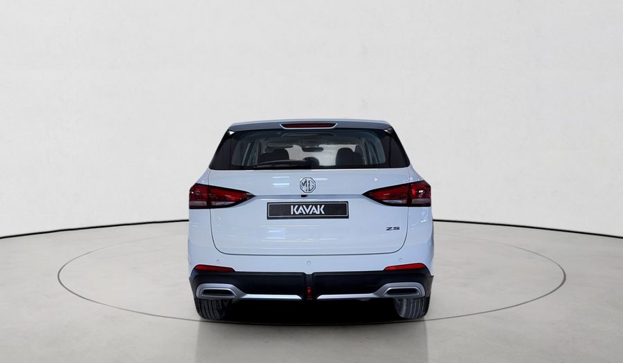 Mg Zs 1.5 STD AUTO Suv 2025