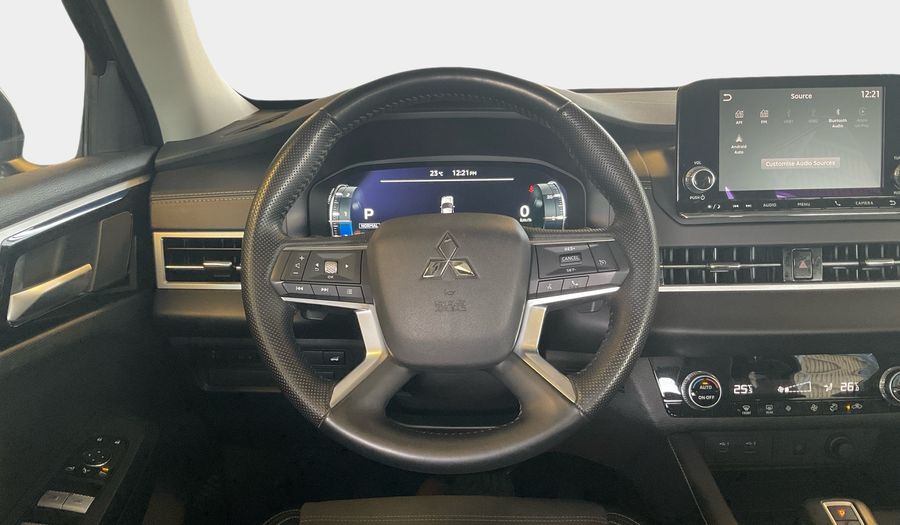 Mitsubishi Outlander 2.5 AUTO 4WD 7SEAT HL Suv 2025