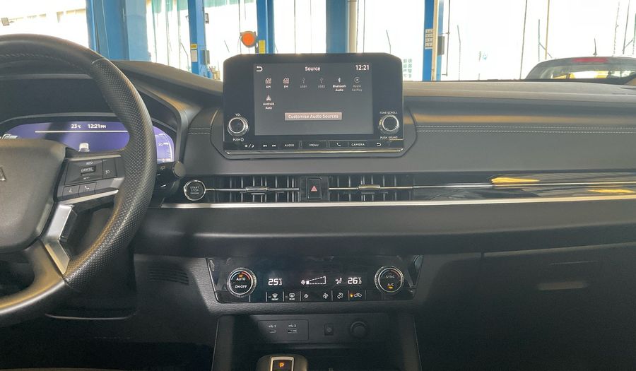 Mitsubishi Outlander 2.5 AUTO 4WD 7SEAT HL Suv 2025