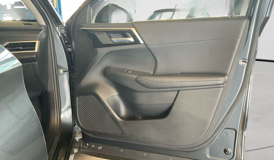 Mitsubishi Outlander 2.5 AUTO 4WD 7SEAT HL Suv 2025