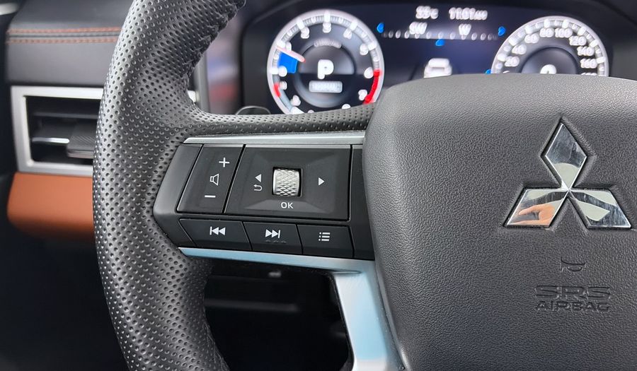 Mitsubishi Outlander PREMIUM LAUNCH EDITION Suv 2025