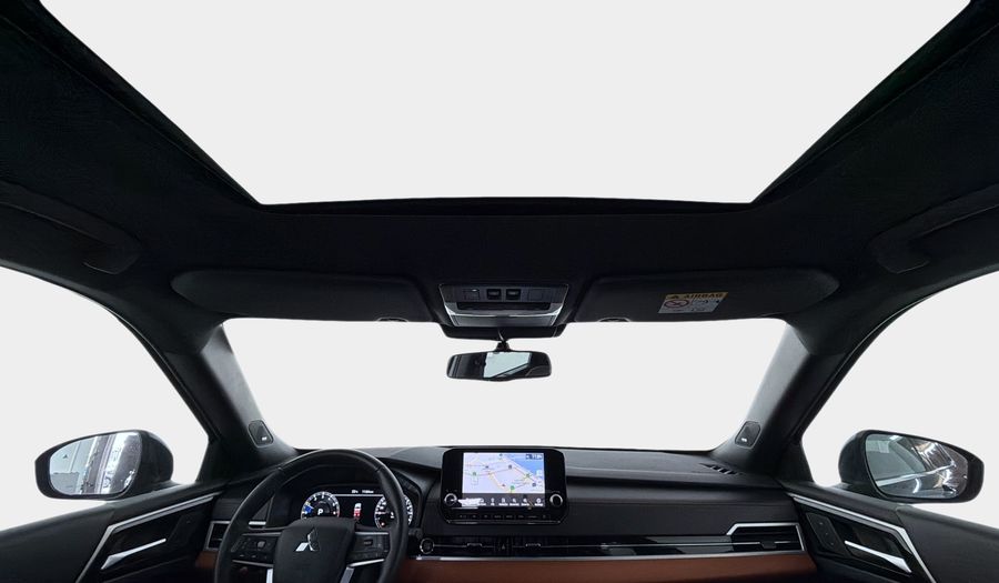 Mitsubishi Outlander PREMIUM LAUNCH EDITION Suv 2025