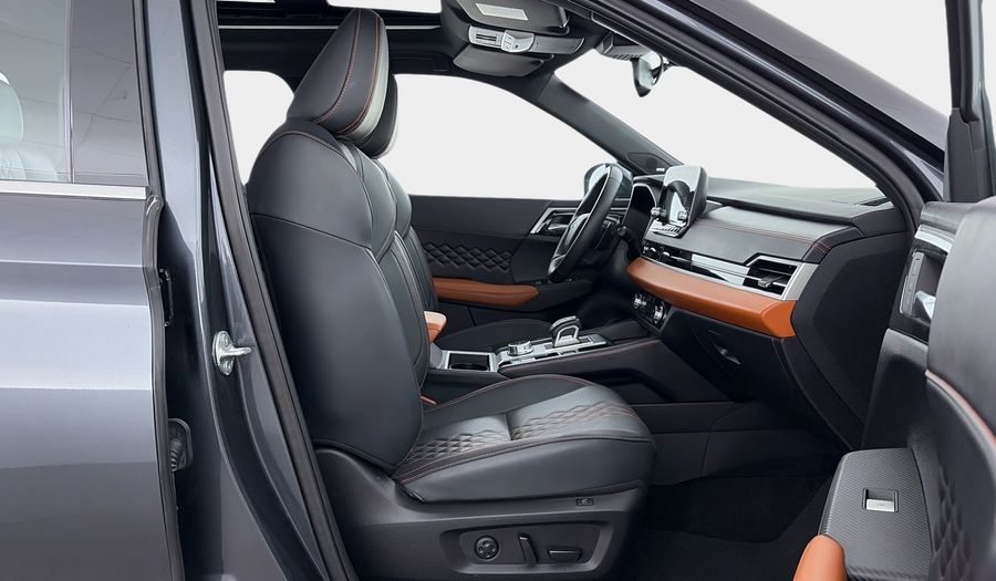 Mitsubishi Outlander PREMIUM LAUNCH EDITION Suv 2025