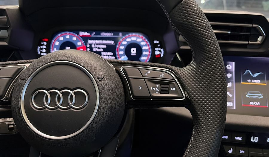 Audi A3 1.4 35 TFSI TIPTRONIC S LINE Sedan 2025
