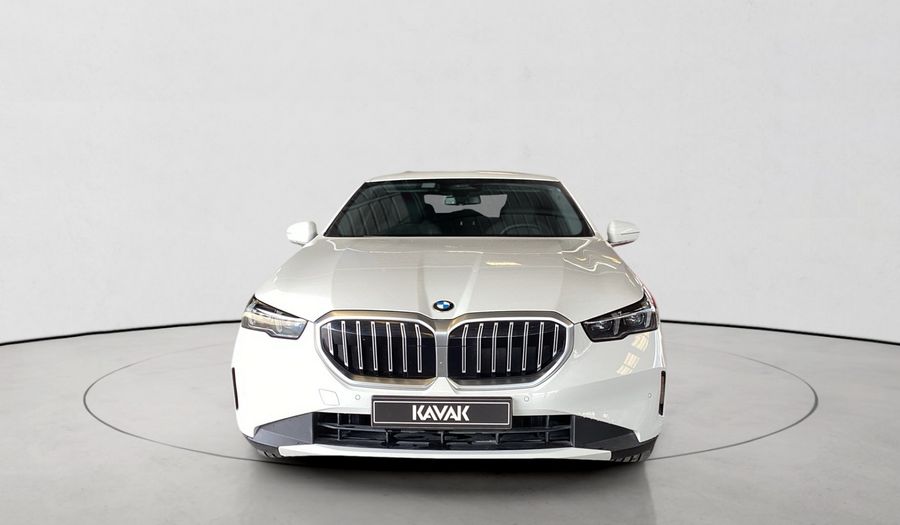Bmw Series 5 2.0 520I PURE AUTO Sedan 2025