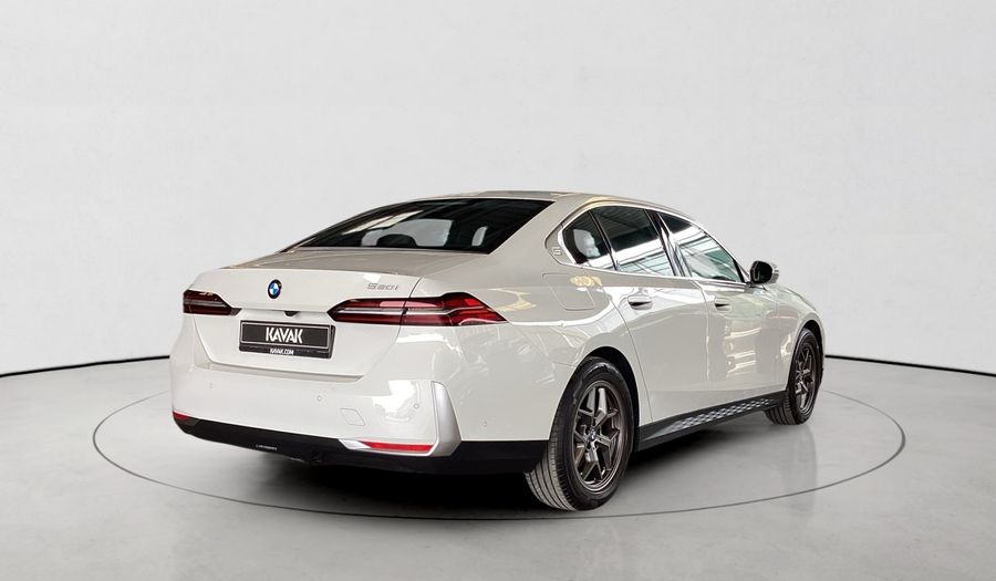 Bmw Series 5 2.0 520I PURE AUTO Sedan 2025