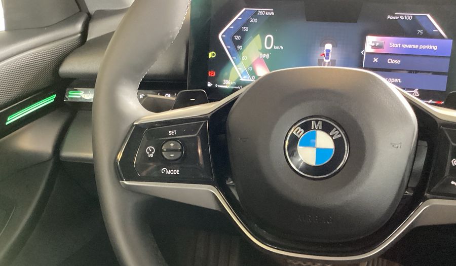 Bmw Series 5 2.0 520I PURE AUTO Sedan 2025