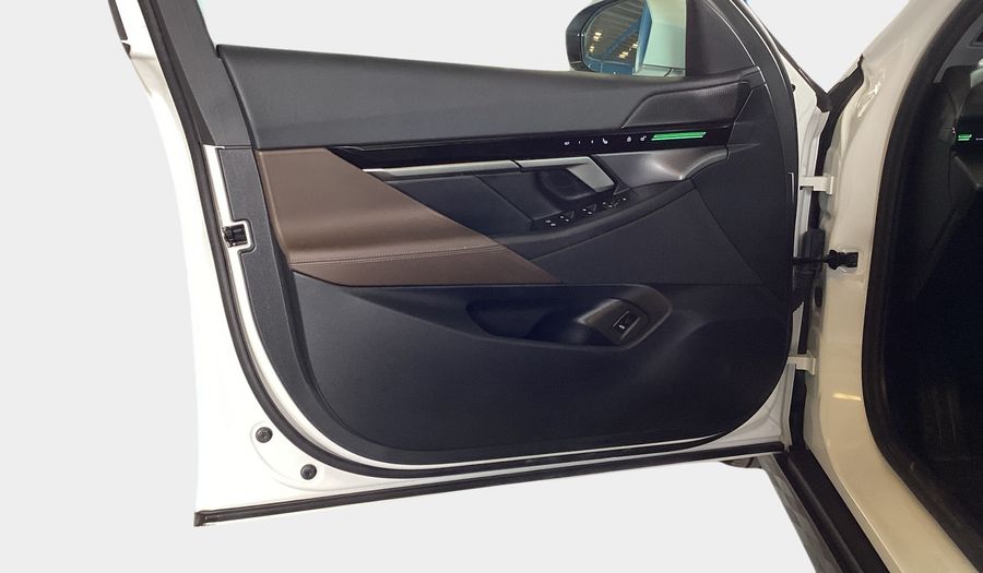 Bmw Series 5 2.0 520I PURE AUTO Sedan 2025