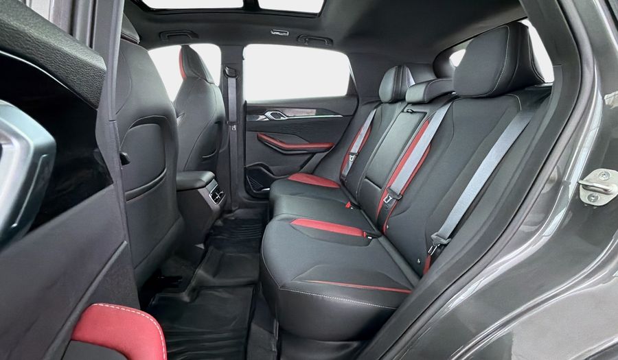 Geely Coolray 1.5T GF DCT Suv 2025