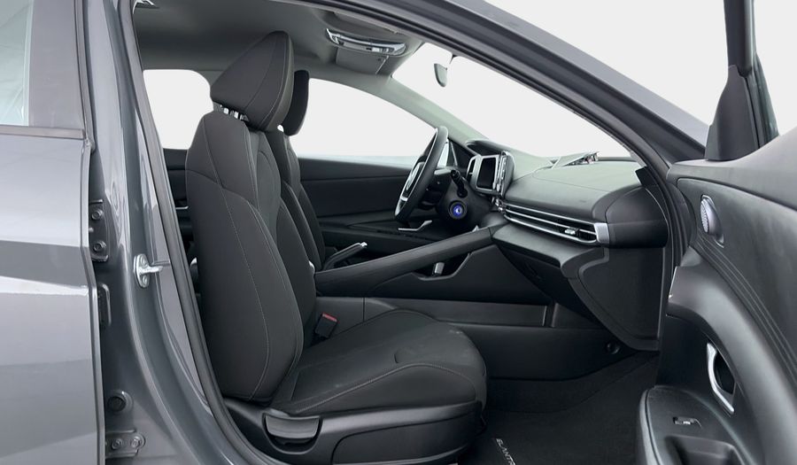 Hyundai Elantra 1.5 MPI SMART CVT Sedan 2025