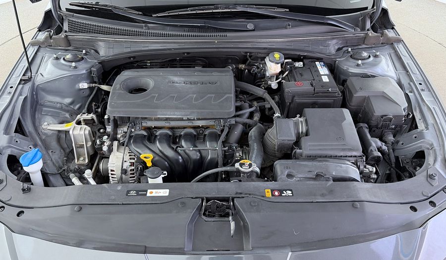 Hyundai Elantra 1.5 MPI SMART CVT Sedan 2025