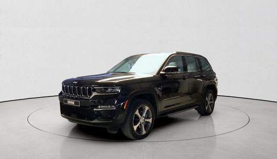 Jeep • Grand Cherokee