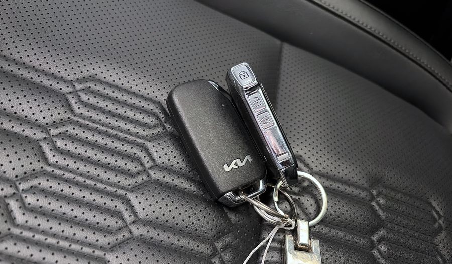 Kia Seltos 1.4 AUTO SX 2WD FOP SR Suv 2025