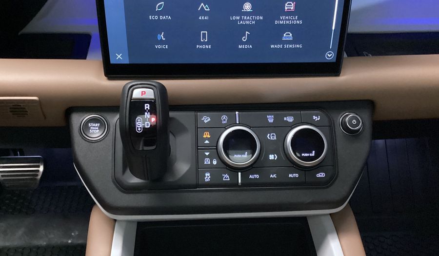 Land Rover Defender 3.0 P400 90 X-DYNAMIC HSE AUTO 4WD Suv 2025