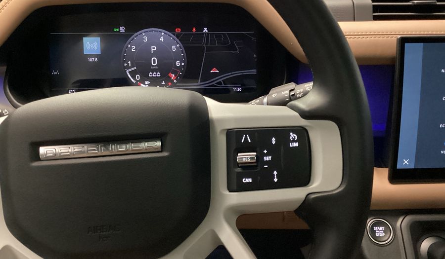 Land Rover Defender 3.0 P400 90 X-DYNAMIC HSE AUTO 4WD Suv 2025