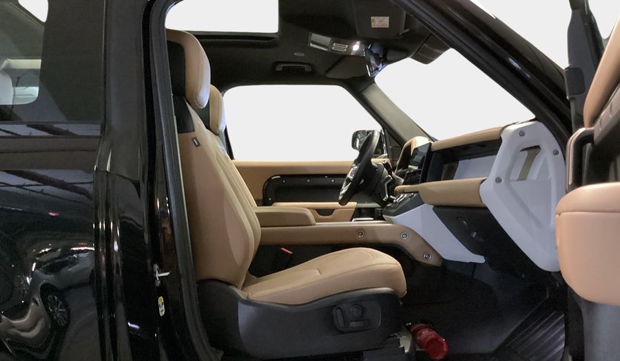 Land Rover Defender 3.0 P400 90 X-DYNAMIC HSE AUTO 4WD Suv 2025