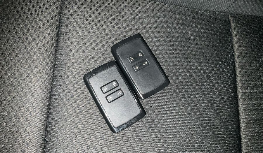 Renault Koleos 2.5L 170 PE 2WD CVT Suv 2025