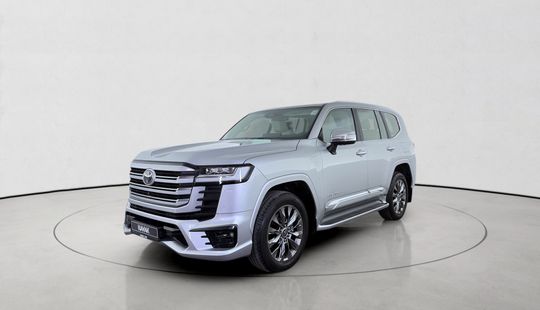 Toyota • Land Cruiser