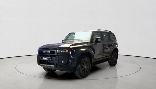 Toyota • Land Cruiser Prado