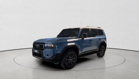 Toyota • Land Cruiser Prado