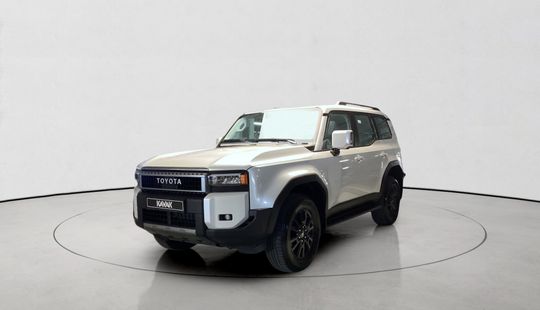 Toyota • Land Cruiser Prado