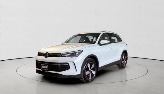 Volkswagen • Tiguan