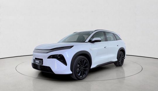 Byd • Atto 8