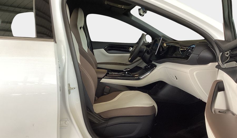 Byd Qin Plus 1.5 PHEV PLUS DESIGN DM-I 120KM Sedan 2026