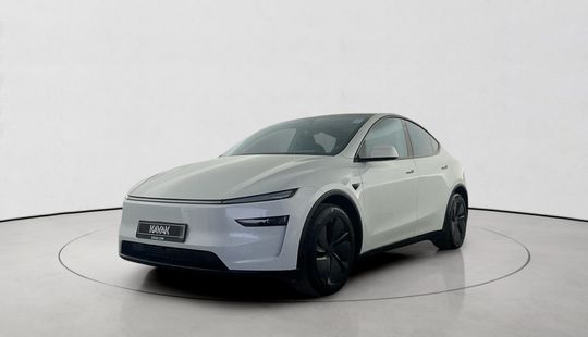 Tesla • Model Y