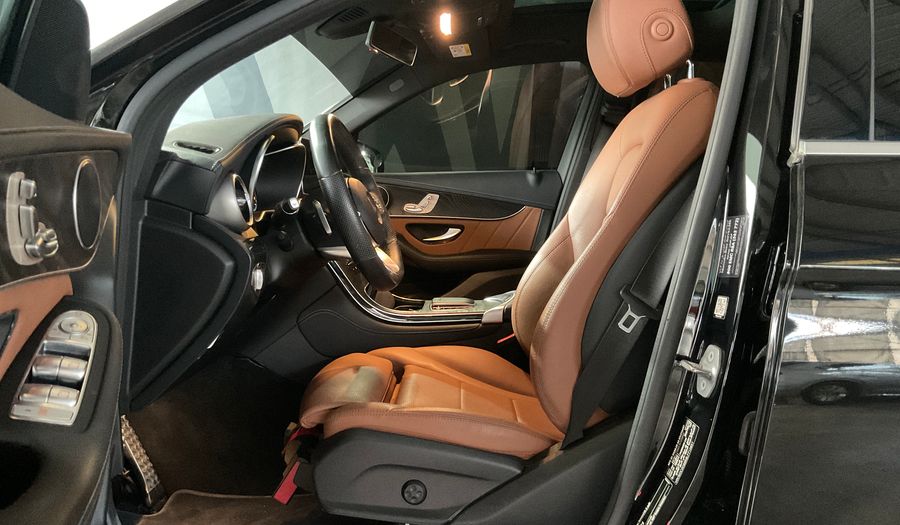 Mercedes Benz Glc-class PREMIUM Suv 2020