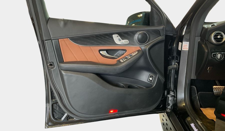 Mercedes Benz Glc-class PREMIUM Suv 2020