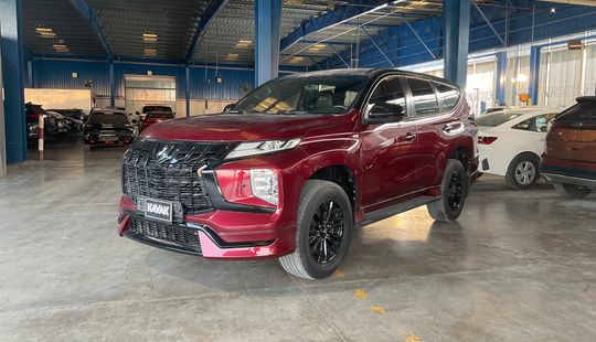 Mitsubishi • Montero Sport