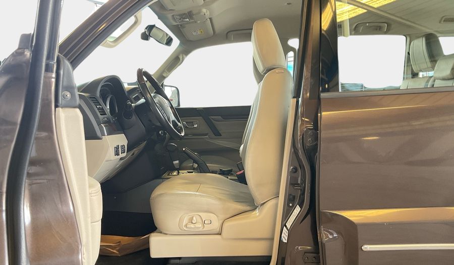 Mitsubishi Pajero 3.0 GLS H/L LTHR GOLD SIG EDT Suv 2020