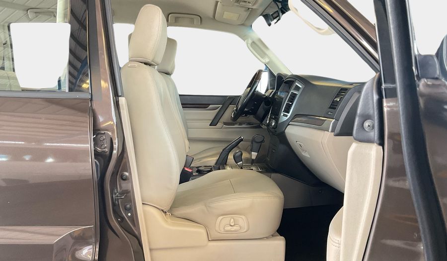 Mitsubishi Pajero 3.0 GLS H/L LTHR GOLD SIG EDT Suv 2020