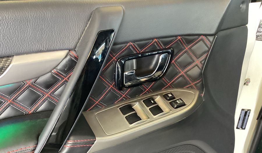 Mitsubishi Pajero SIGNATURE EDITION Suv 2020