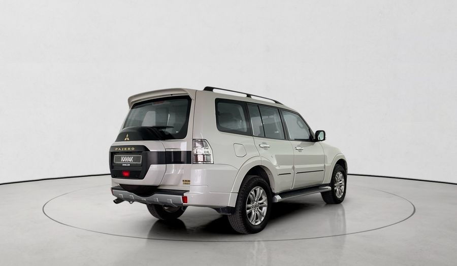 Mitsubishi Pajero 3.8 GLS LWB H/L LTHR R/FORD Suv 2020