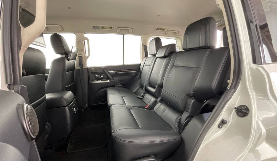 Mitsubishi Pajero 3.8 GLS LWB H/L LTHR R/FORD Suv 2020
