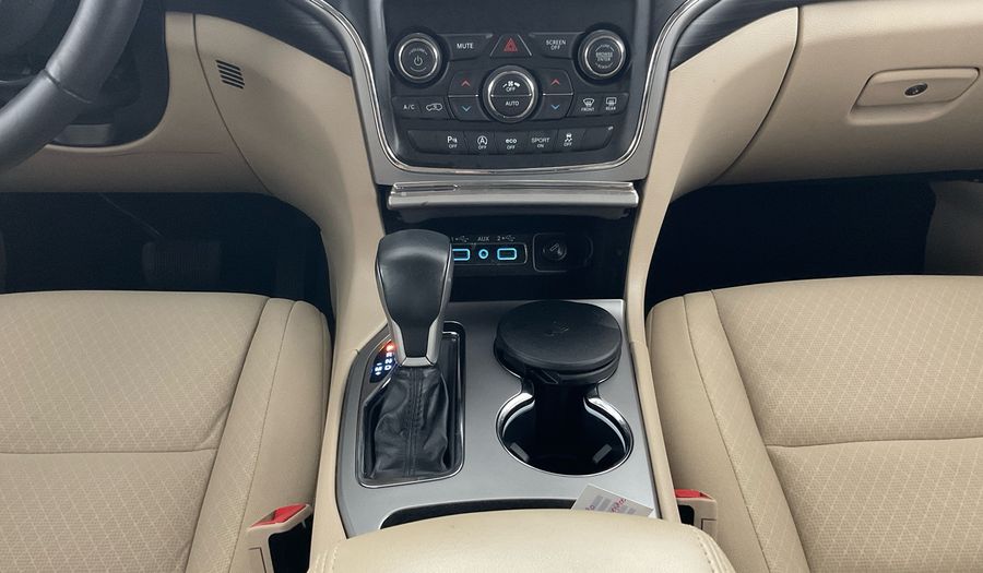 Jeep Grand Cherokee 3.6 LAREDO 2WD AUTO Suv 2020