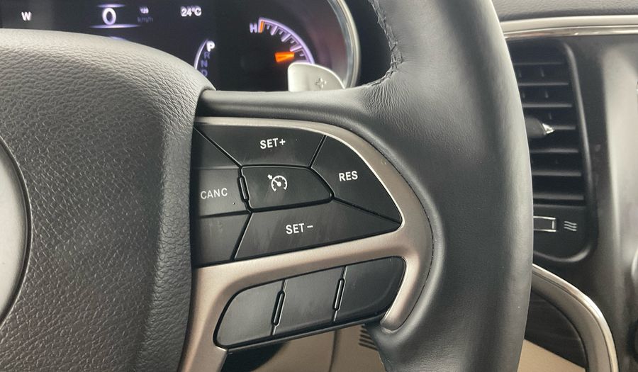 Jeep Grand Cherokee 3.6 LAREDO 2WD AUTO Suv 2020