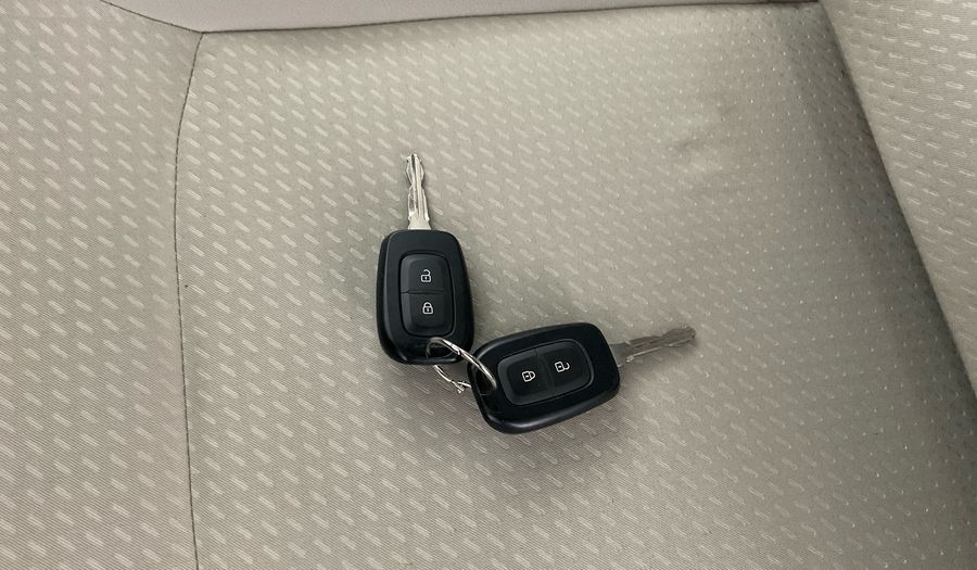 Renault Symbol 1.6 102HP PE AUTO Sedan 2020