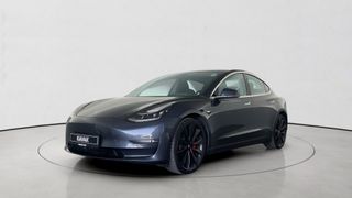 Tesla • Model 3