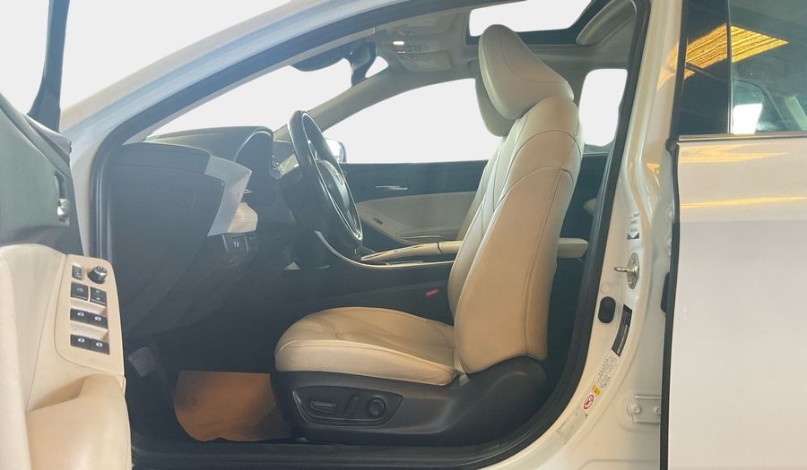 Toyota Avalon 3.5 XLE AUTO Sedan 2020